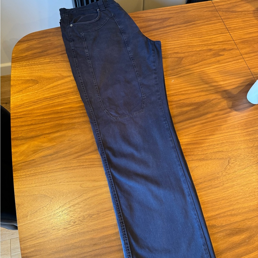 Jeckerson blue pants